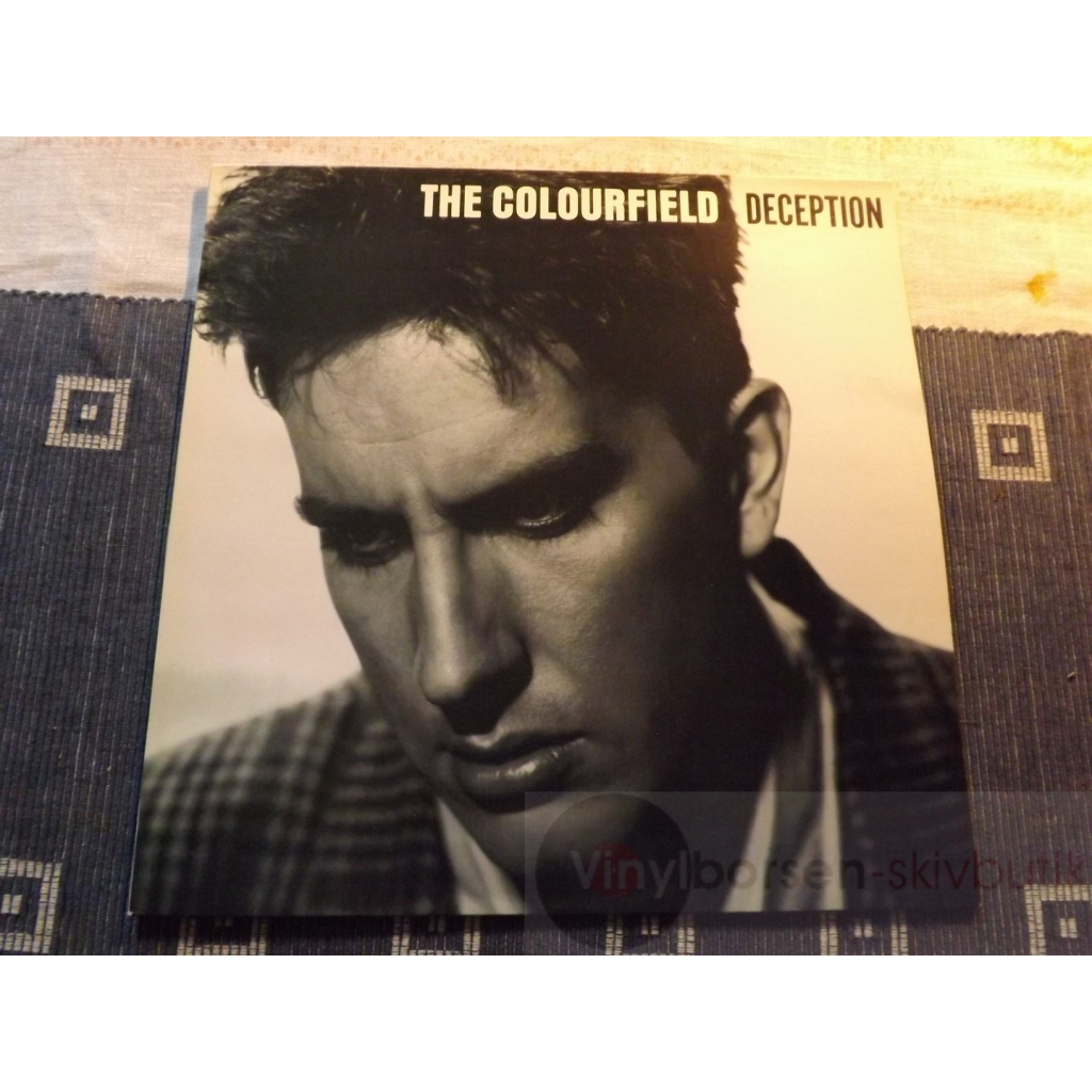THE COLOURFIELD   