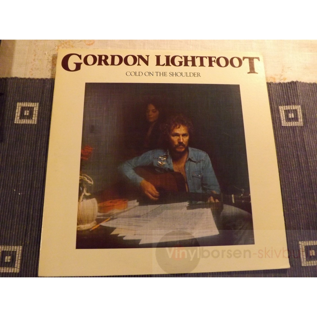 GORDON LIGHTFOOT   