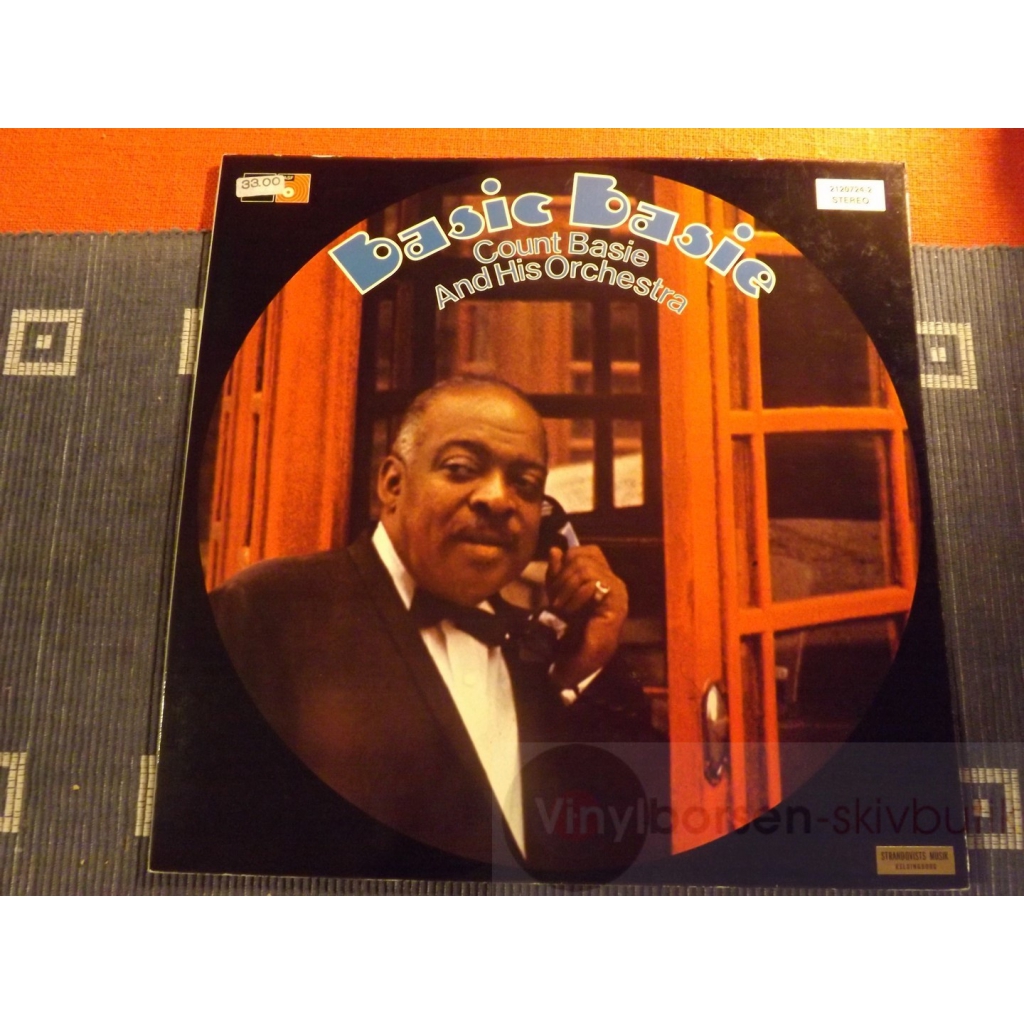 COUNT BASIE   