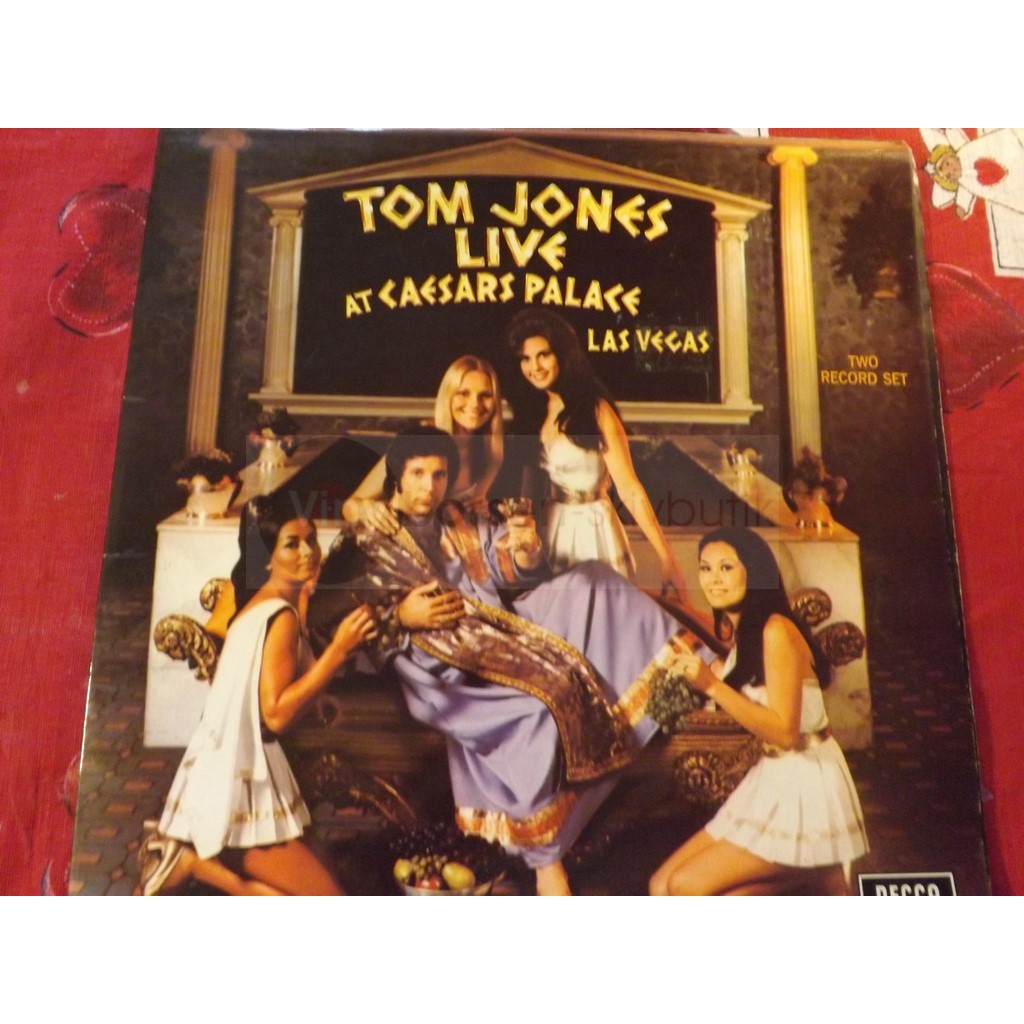 TOM JONES 