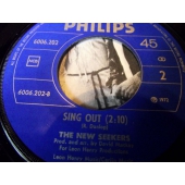 THE NEW SEEKERS SING OUT
