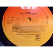 EART WIND & FIRE   
