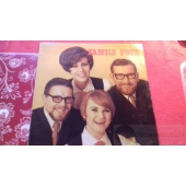 FAMILY FOUR  