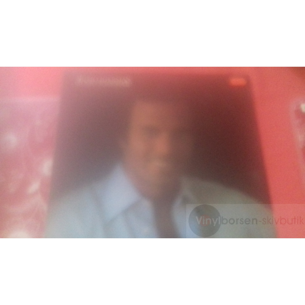 JULIO IGLESIAS    