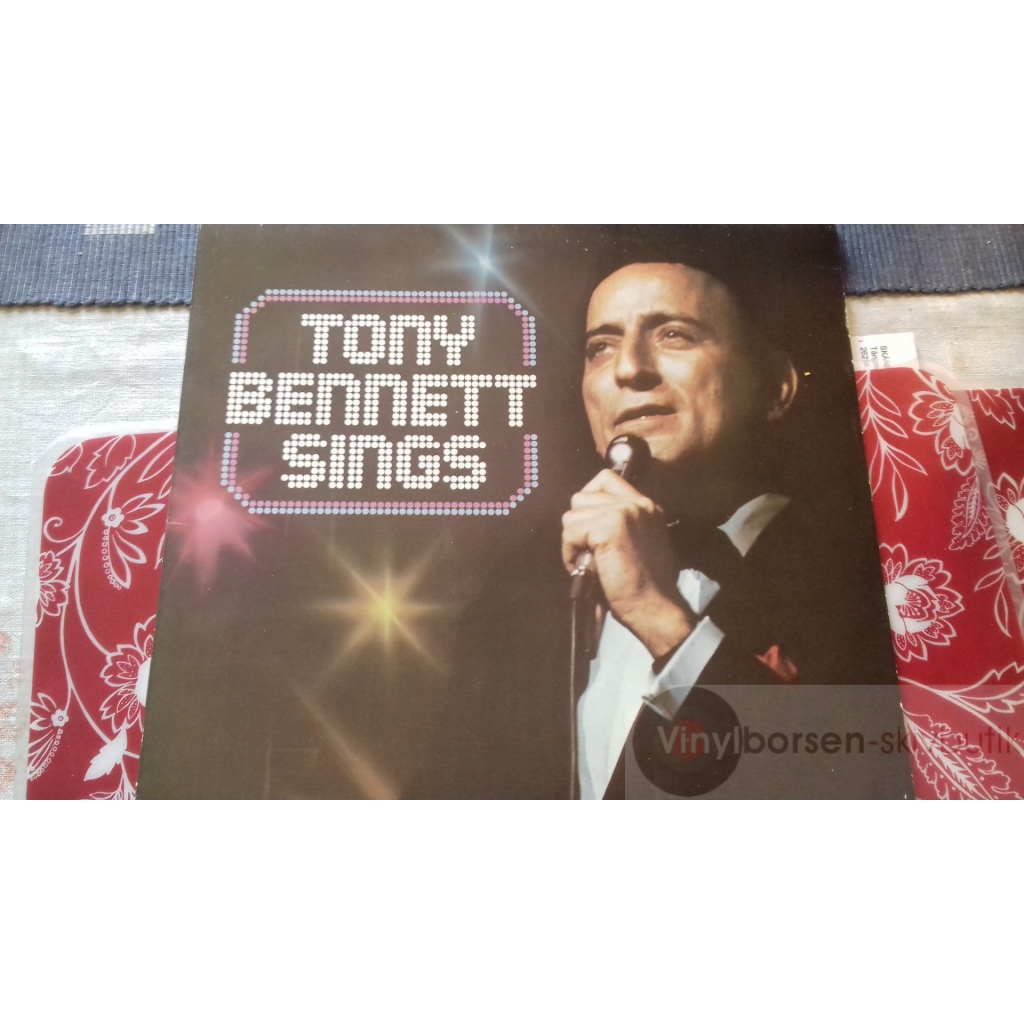 TONY BENNET   