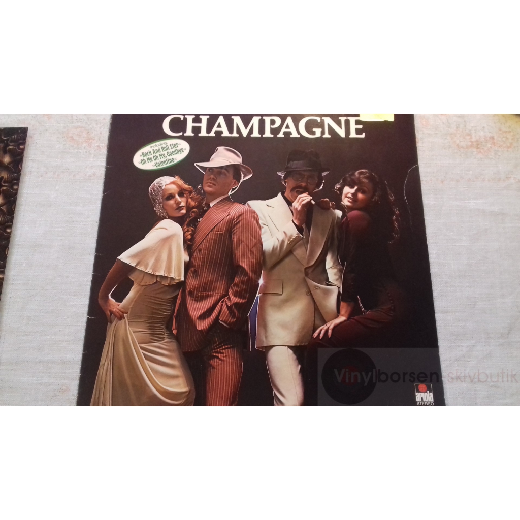 CHAMPAGNE    