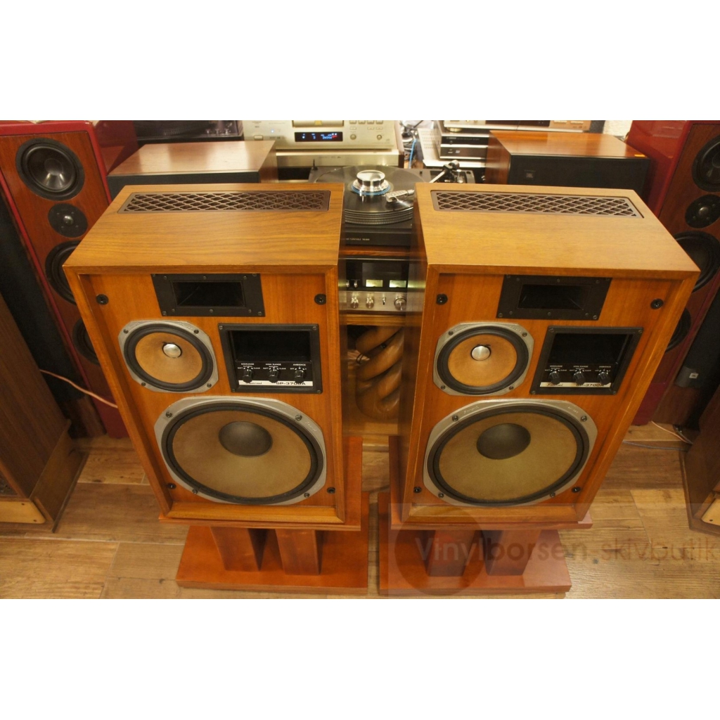 Sansui cheap sp 3700