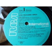 JOSE FELICIANO SINGS
