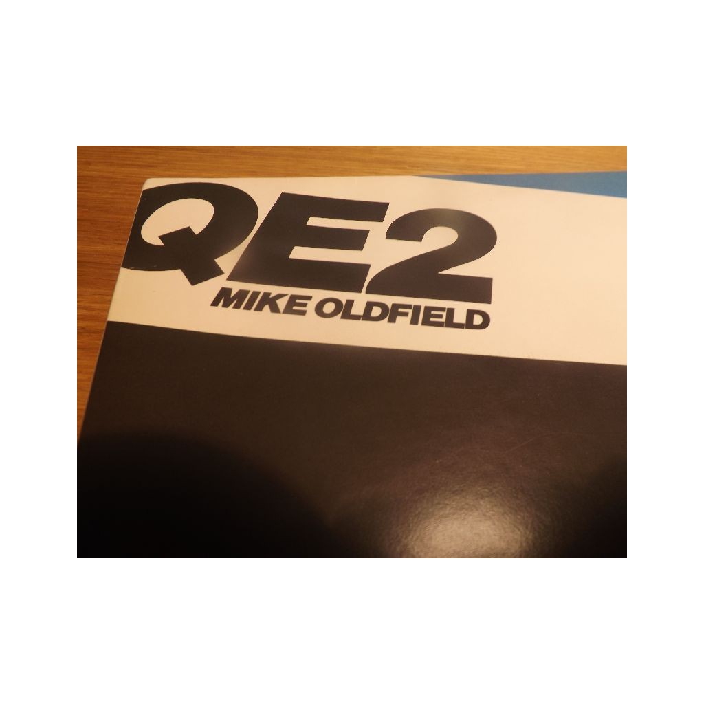 MIKE OLDFIELD QE2