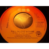 EARTH WIND &FIRE FALL IN LOVE 