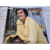 PAT BOONE