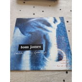 TOM JONES