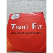 TIGHT FIT