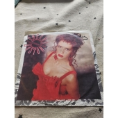 SHEENA EASTON