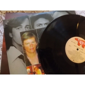 BEE GEES  SPIRITS HAVING FLOWN