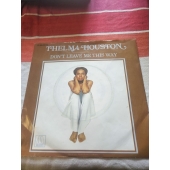 THELMA HOUSTON