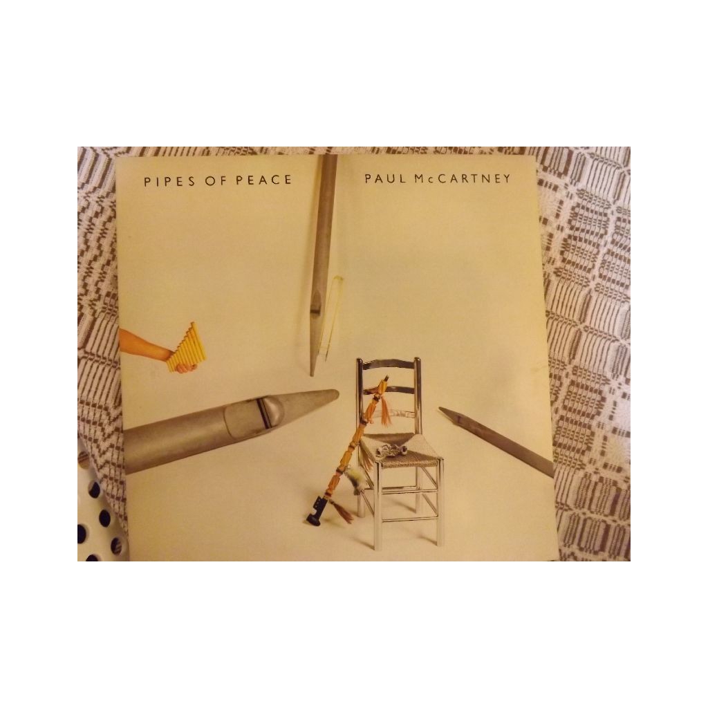 POUL MCCARTNEY  PIPES OF PEACE