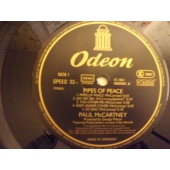 POUL MCCARTNEY  PIPES OF PEACE