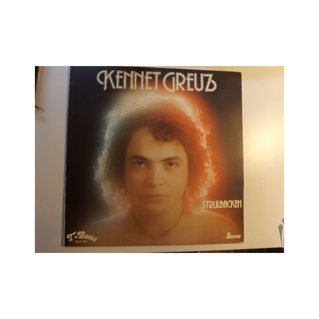 KENNET GREUZ STRULBACKEN