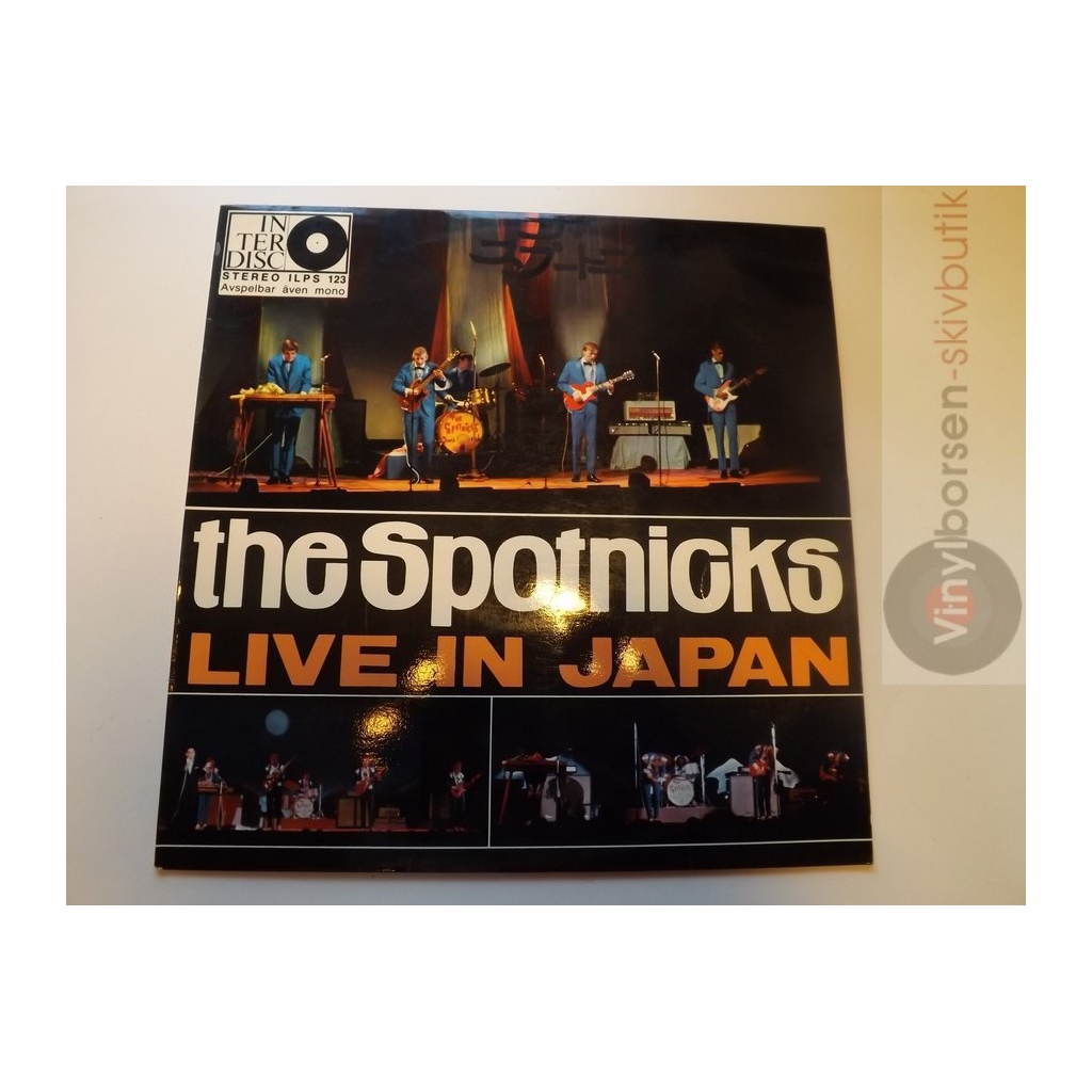 THE SPOTNICKS  LIVE IN JAPAN
