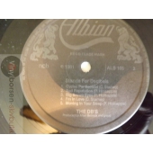 THE DB´S STANDS FOR DECIBELS