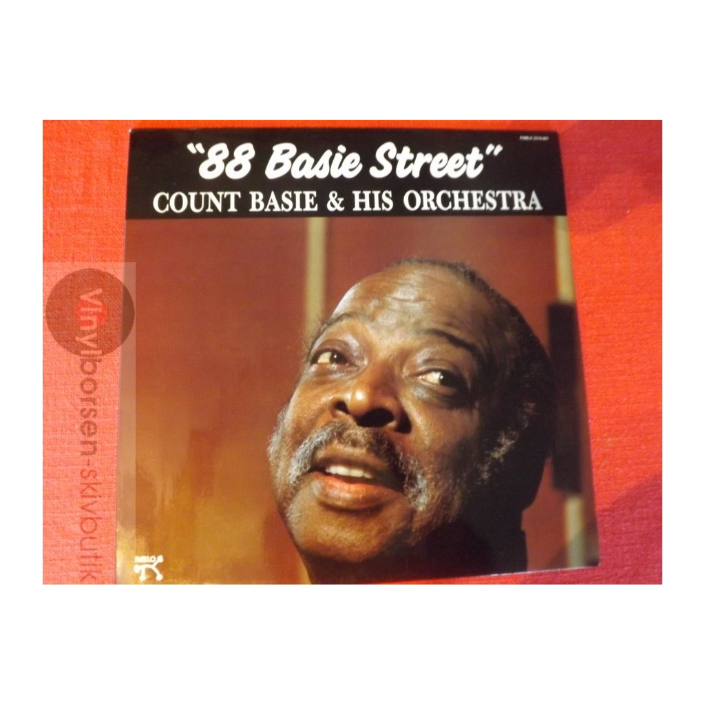 COUNT BASIE&HIS ORCHESTRA  