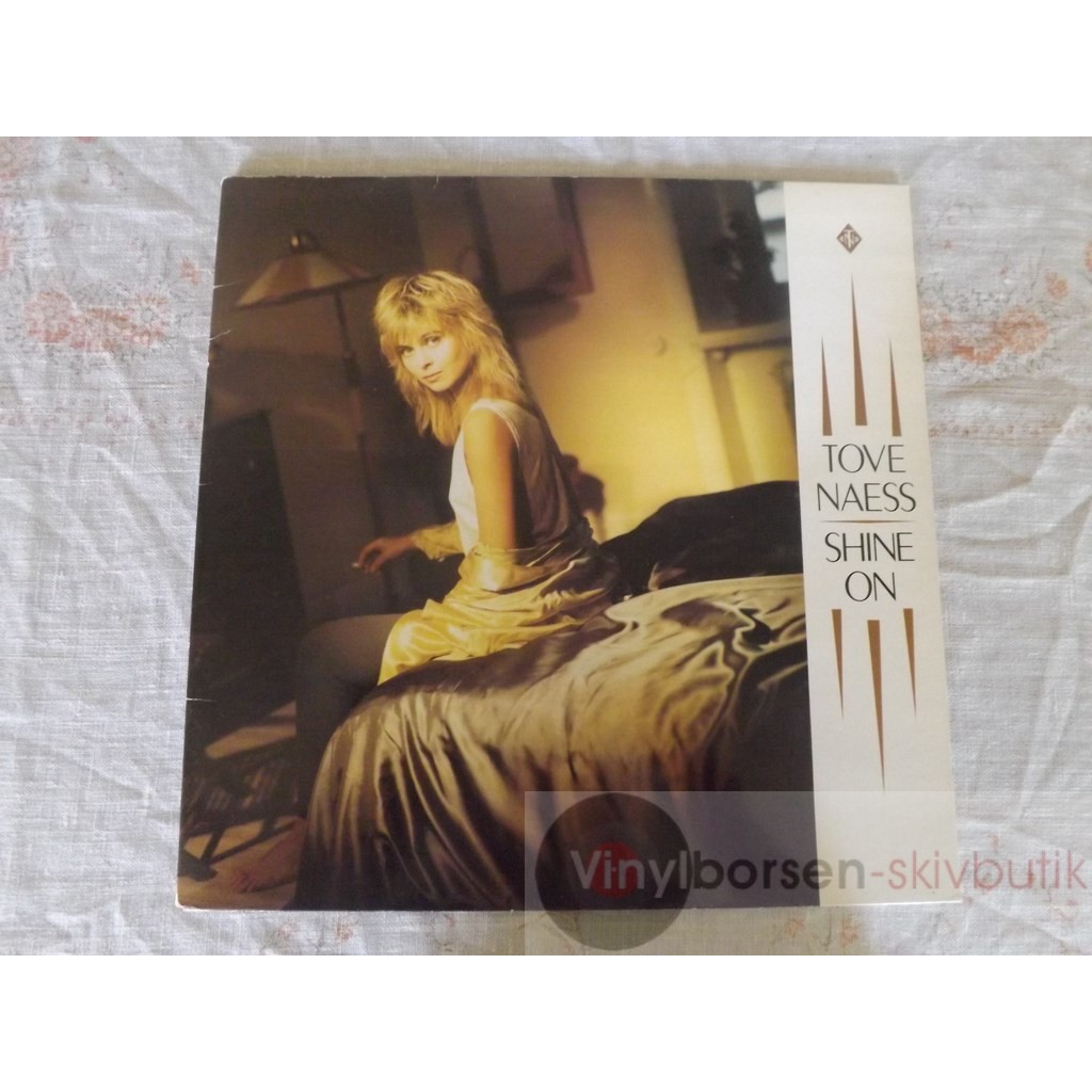 TOVE NAESS  
