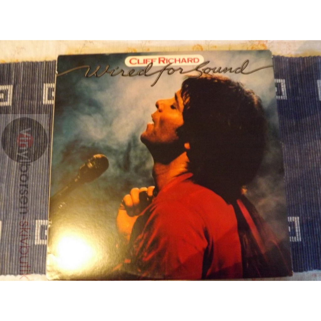 CLIFF RICHARD  