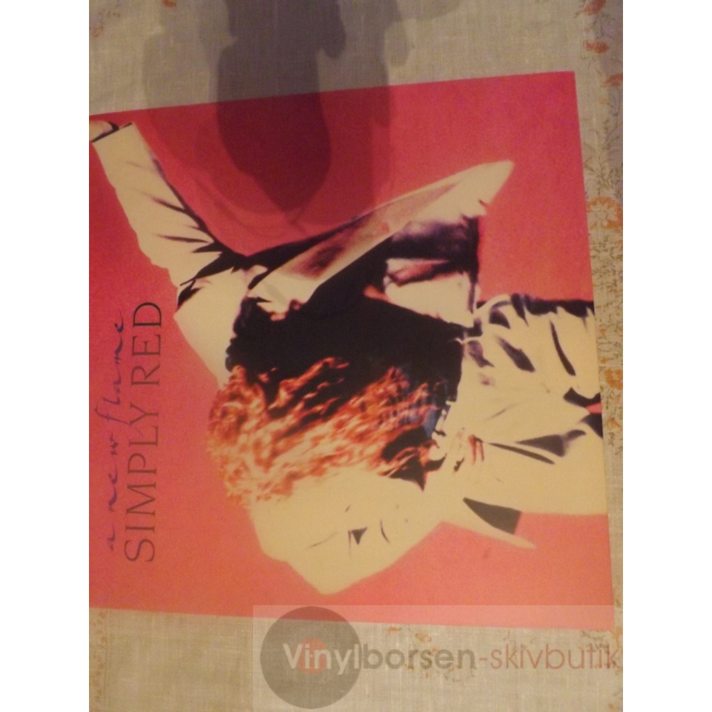 SIMPLY RED A NEW FLAME