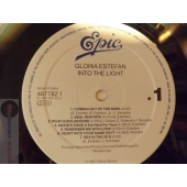GLORIA ESTEFAN
