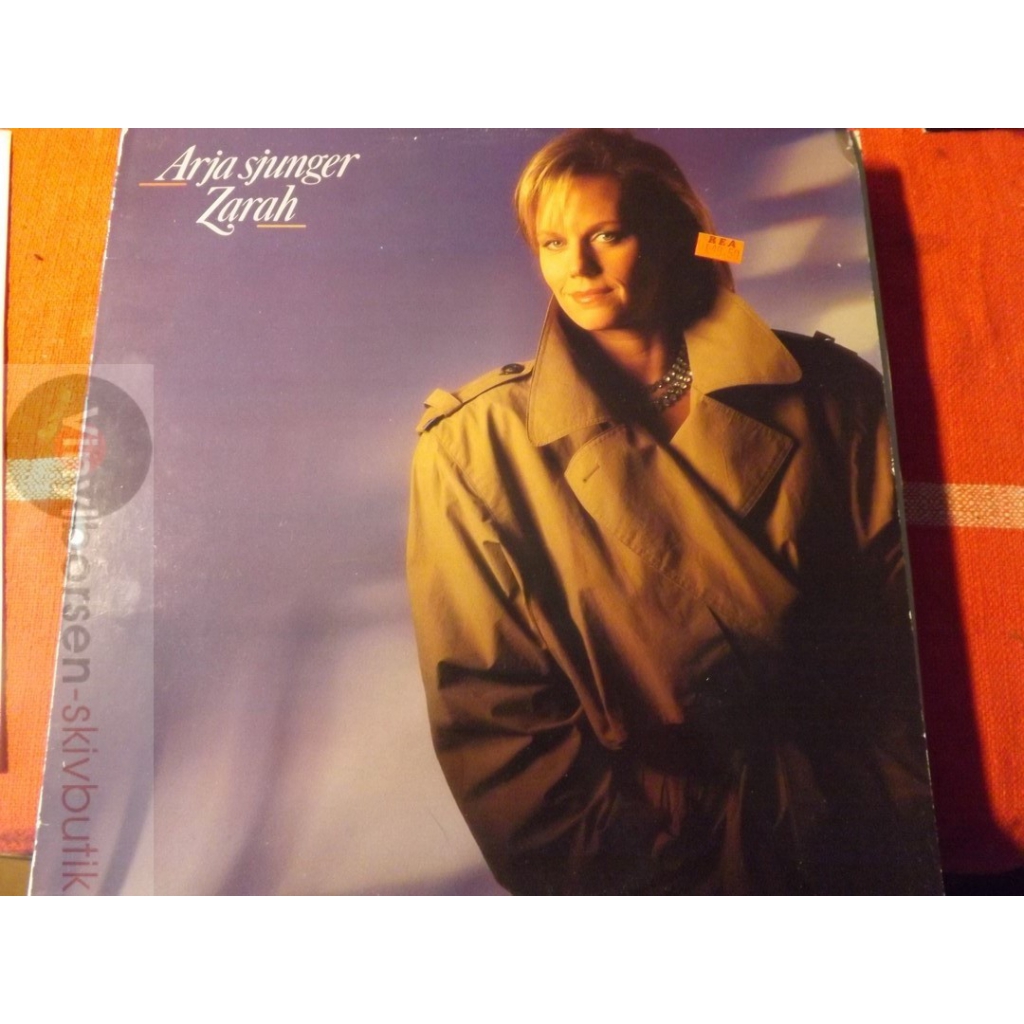 ARJA SJUNGER ZARAH
