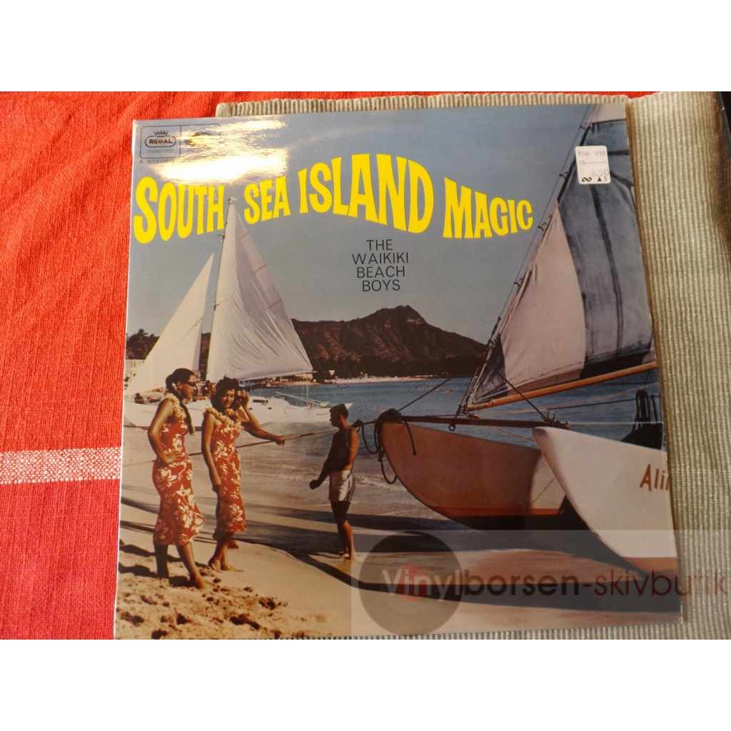 THE WAIKIKI BEACH BOYS 