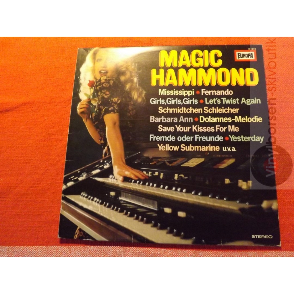 MAGIC HAMMOND  