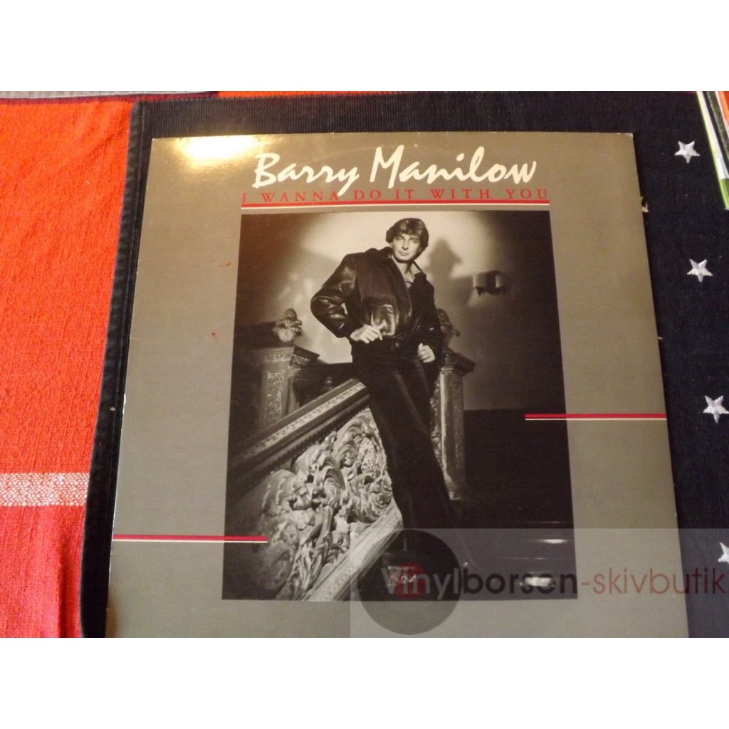BARRY MANILOW  