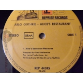 ARLO GUTHRIE 
