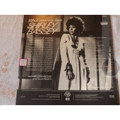 SHIRLEY BASSEY 