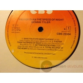BONNIE TYLER  