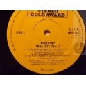 V/A  RIGHT ON! SOUL  