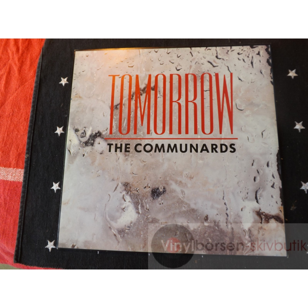 THE COMMUNARDS