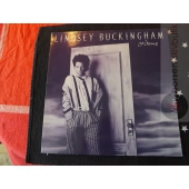 LINDSEY BUCKINGHAM 