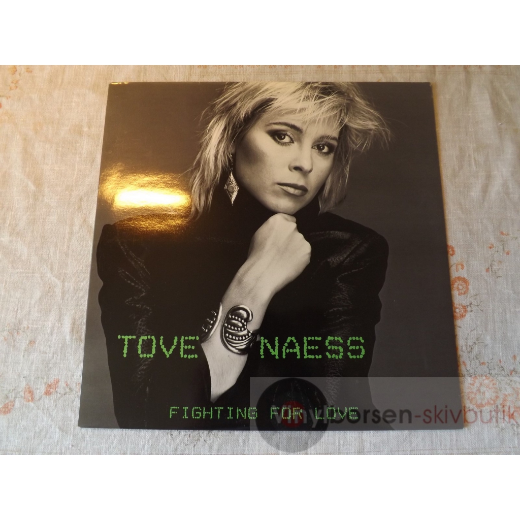 TOVE NAESS  