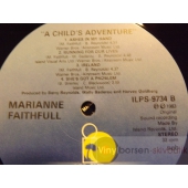MARIANNE FAITHFULL   