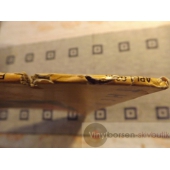 THE HUES CORPORATION   