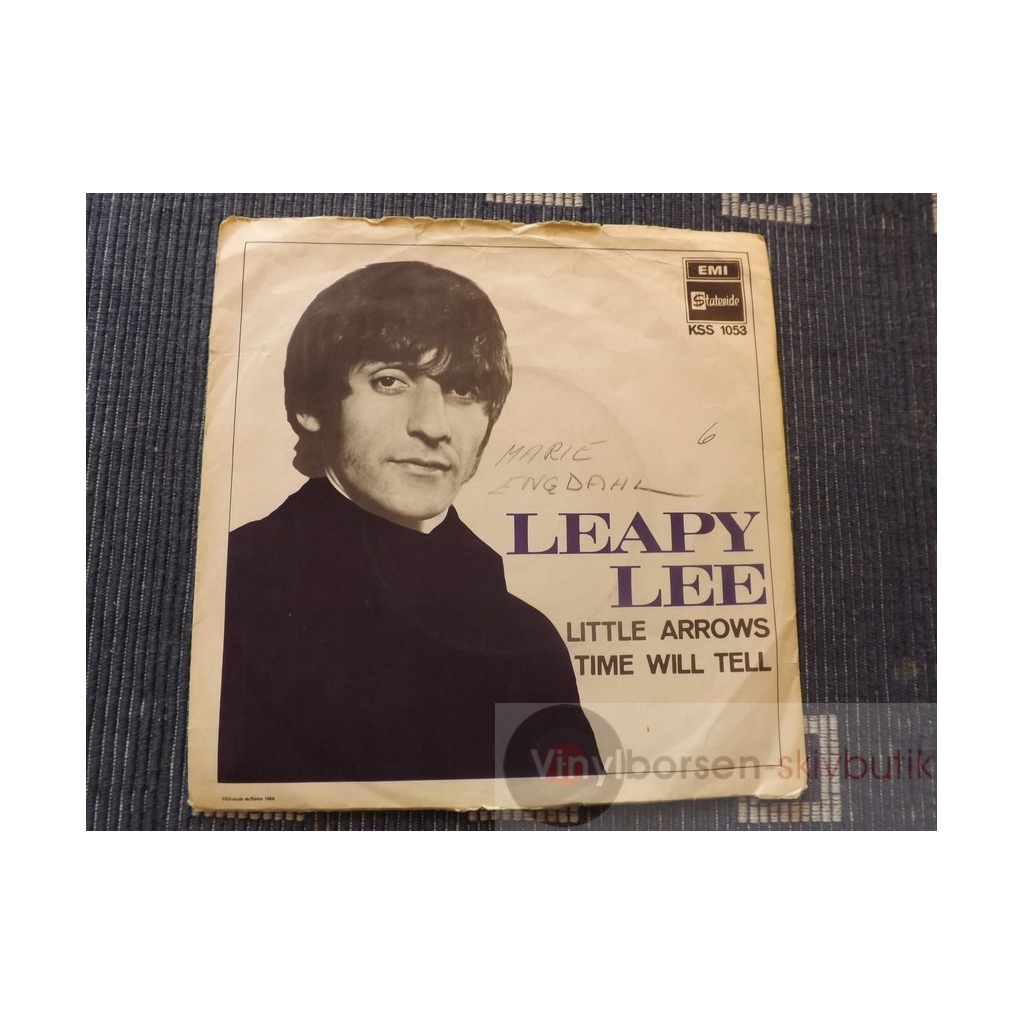 LEAPY LEE   