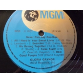 GLORIA GAYNOR   