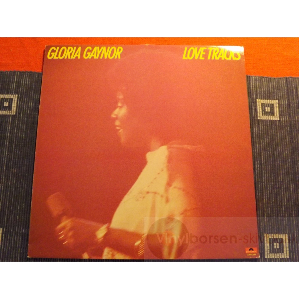 GLORIA GAYNOR   